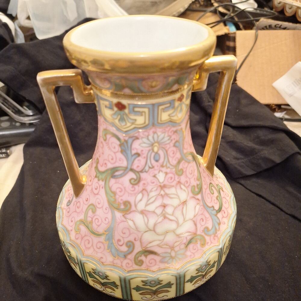 Antique Early 20th Century NIPPON JAPAN Gold Yellow Pink Pastel 8” VASE